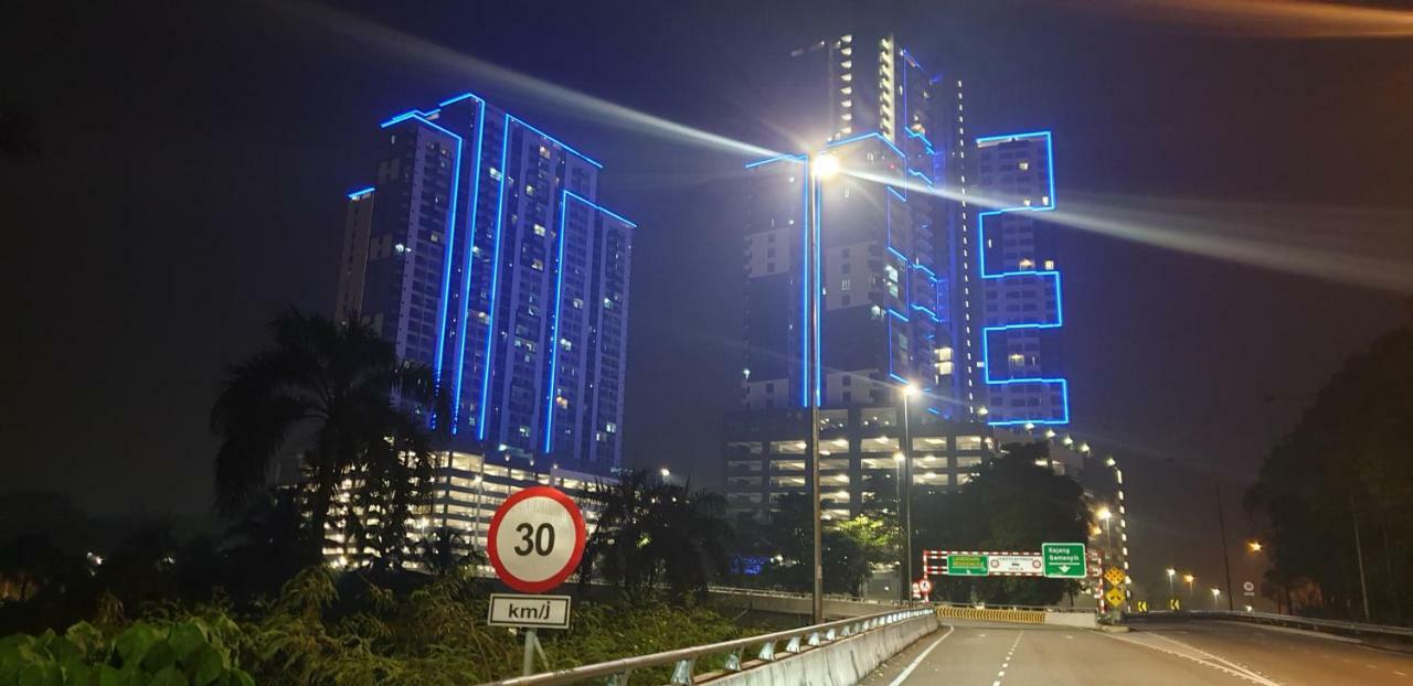 Mlh Deluxe Studio Suites @ Landmark Residence Cheras Exteriör bild