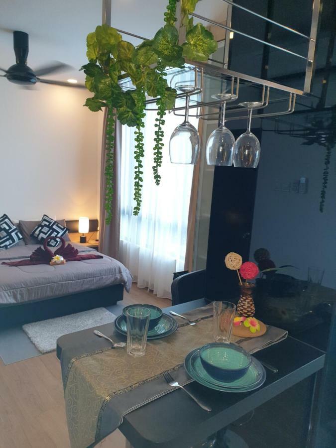 Mlh Deluxe Studio Suites @ Landmark Residence Cheras Exteriör bild