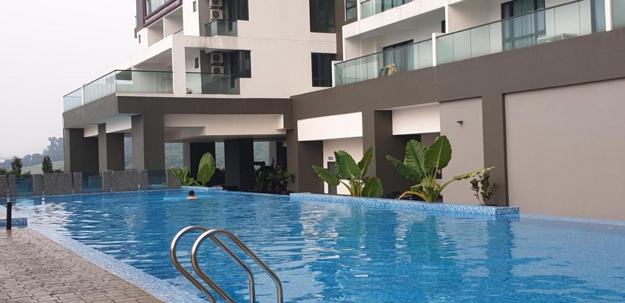 Mlh Deluxe Studio Suites @ Landmark Residence Cheras Exteriör bild